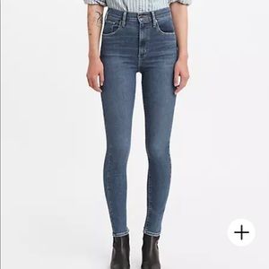 HP • Levi's Premium Mile High Super Skinny Jeans in Medium Wash, Size 24